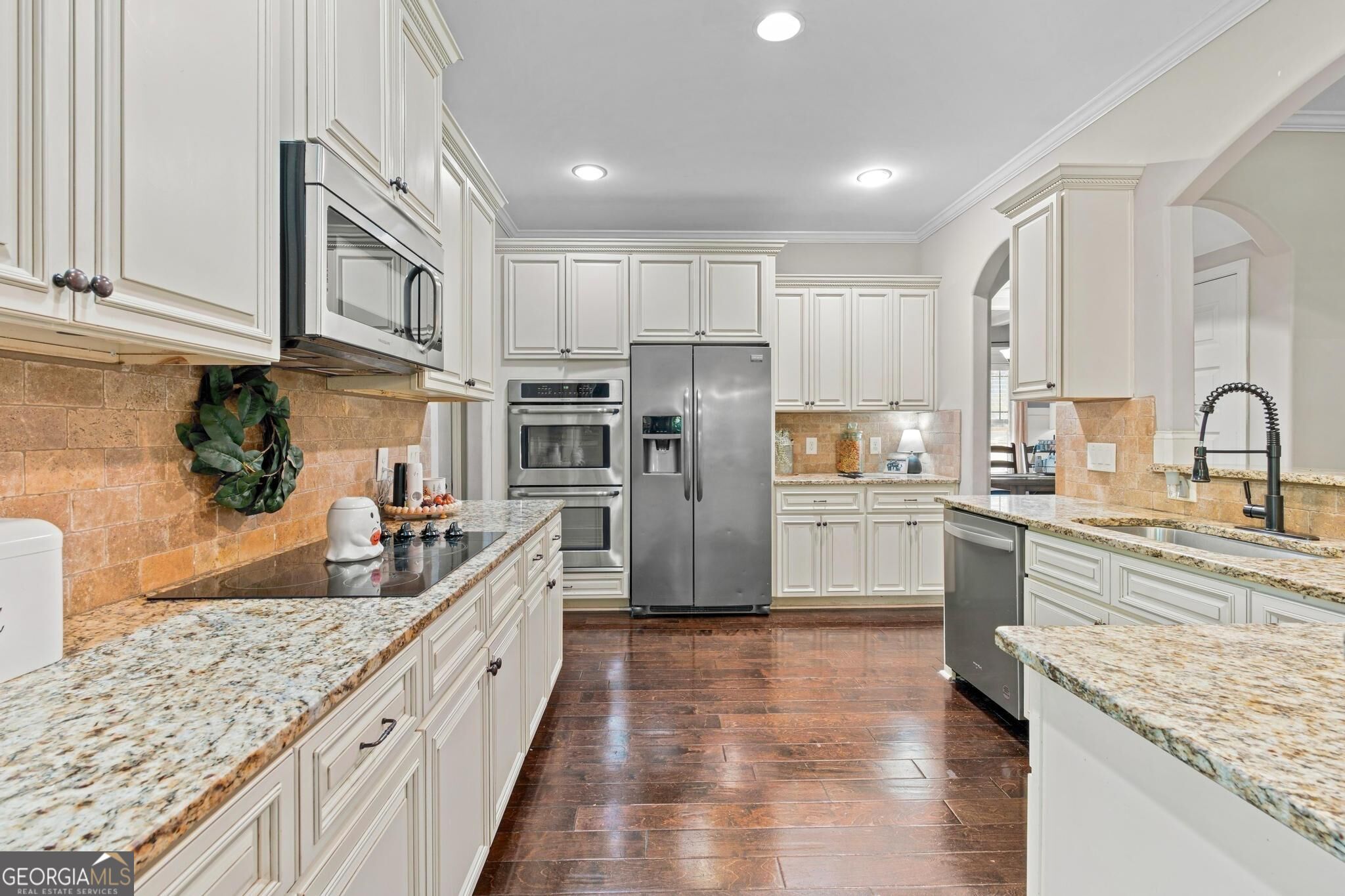156 Fishers Mill Drive Property Photo 28