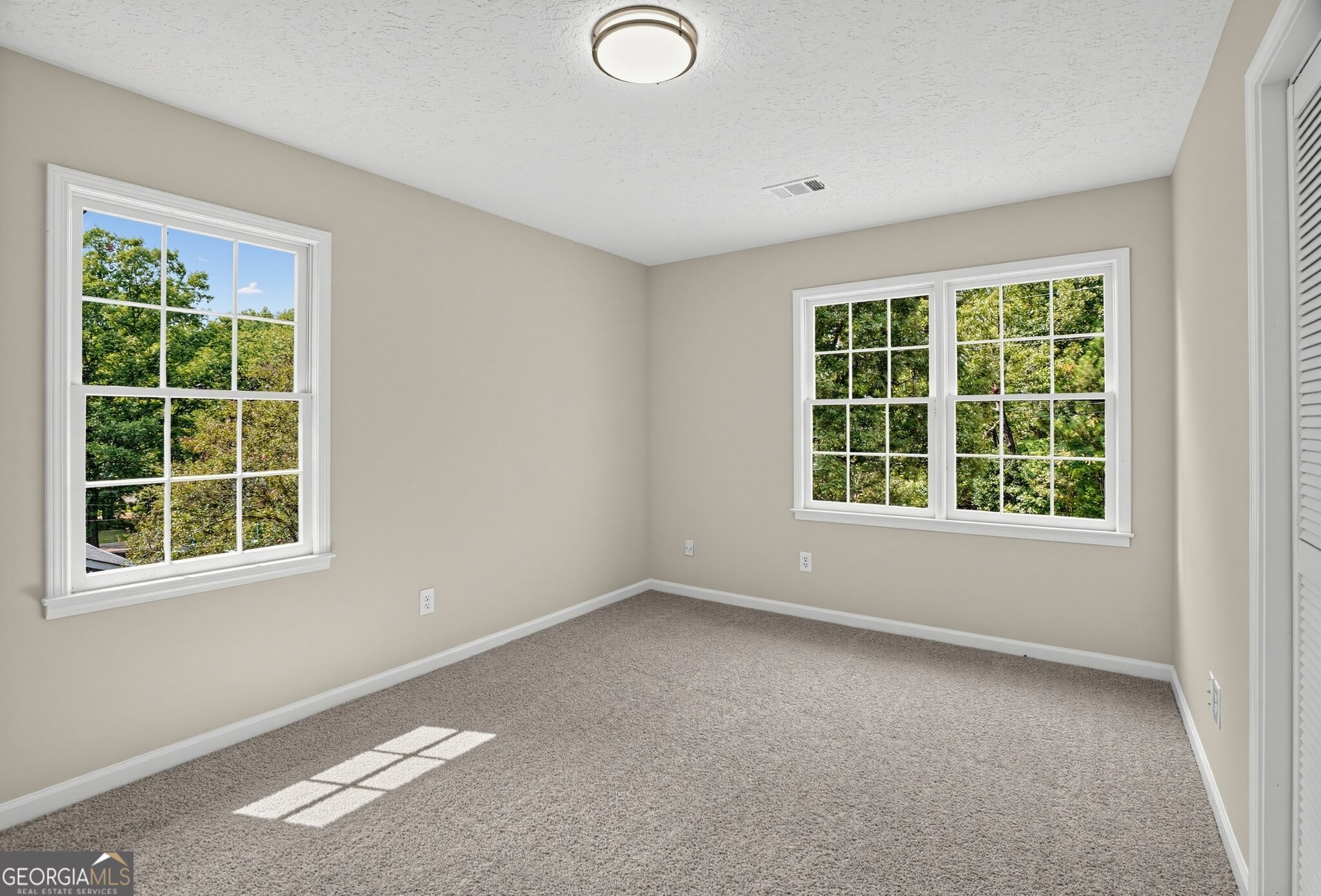 130 Kay Circle Property Photo 10