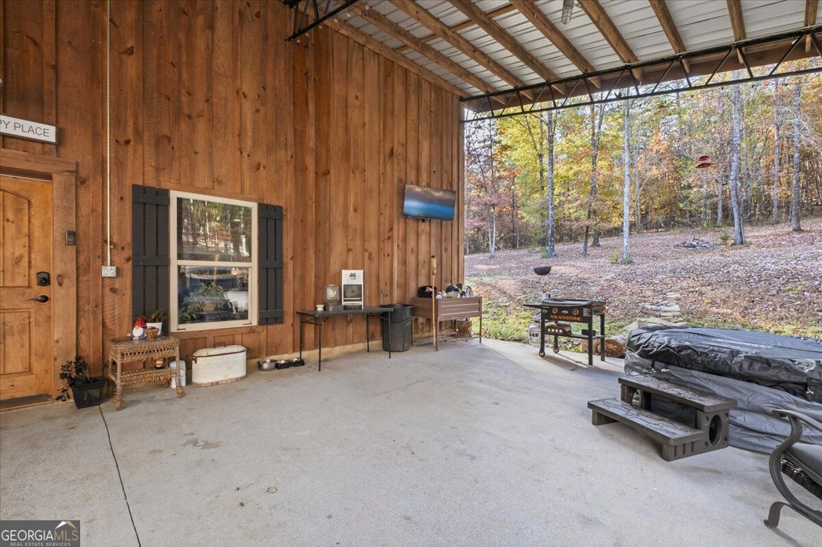 938 Marion Dairy Road Se Property Photo 7