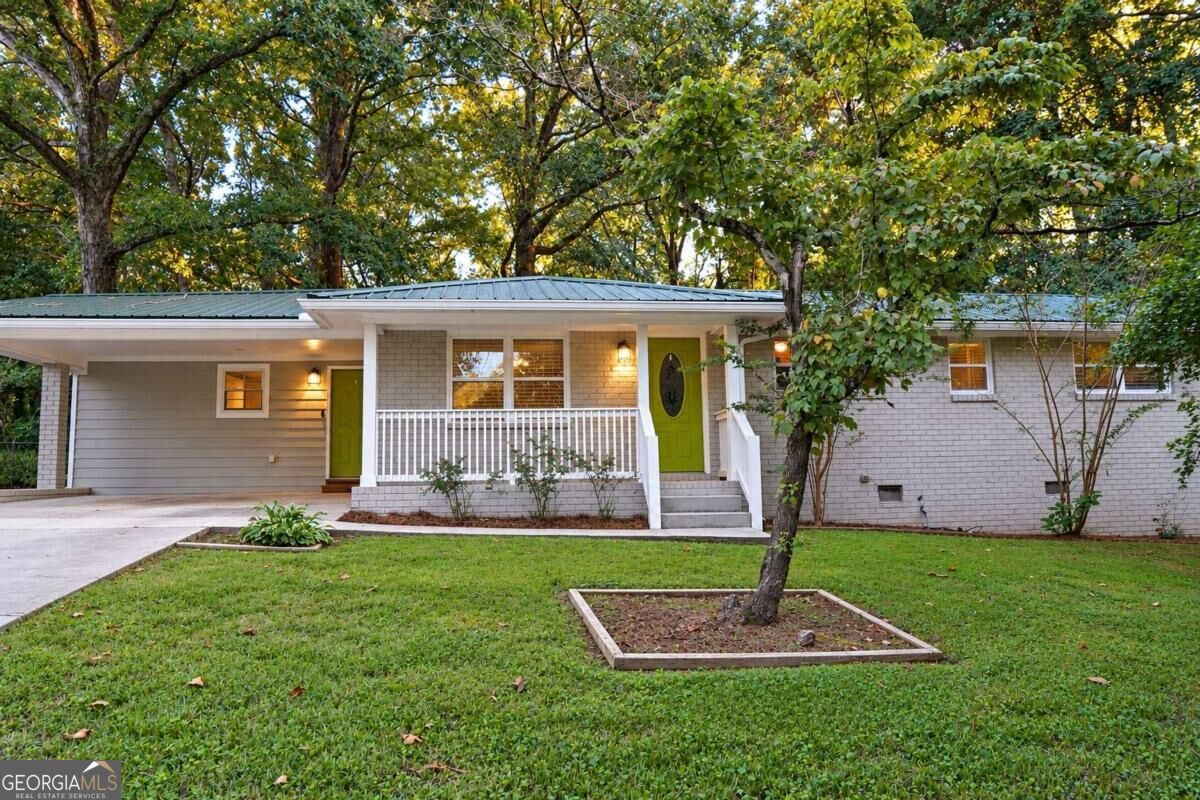 6395 Hemp Street Property Photo 2