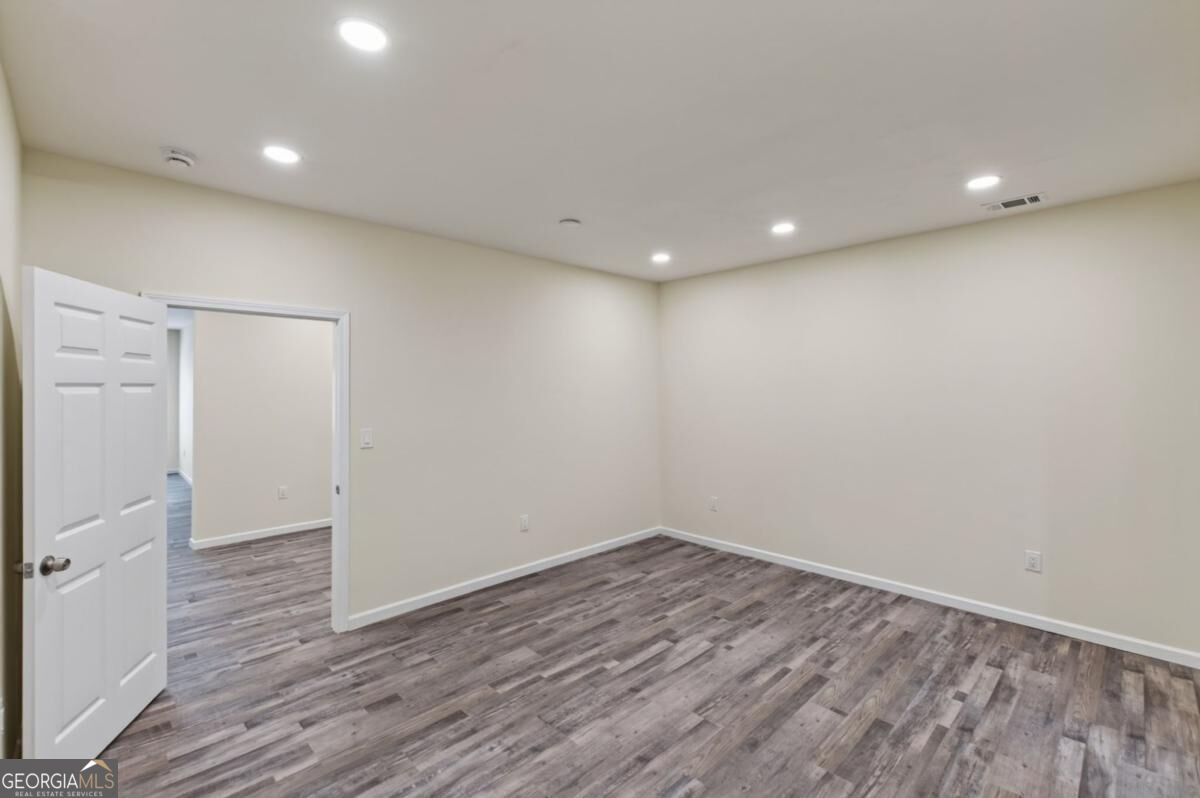 160 Janney Circle Property Photo 6