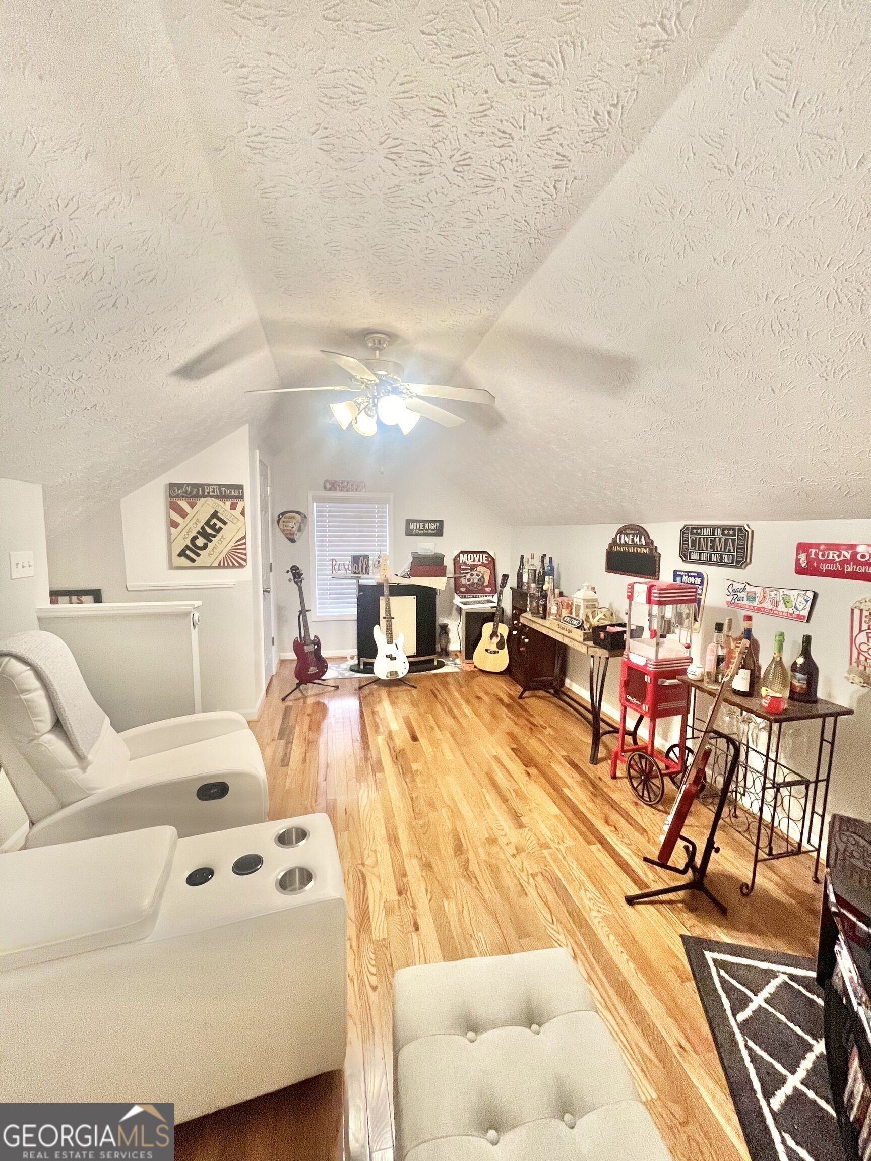 455 Cambridge Way Property Photo 17