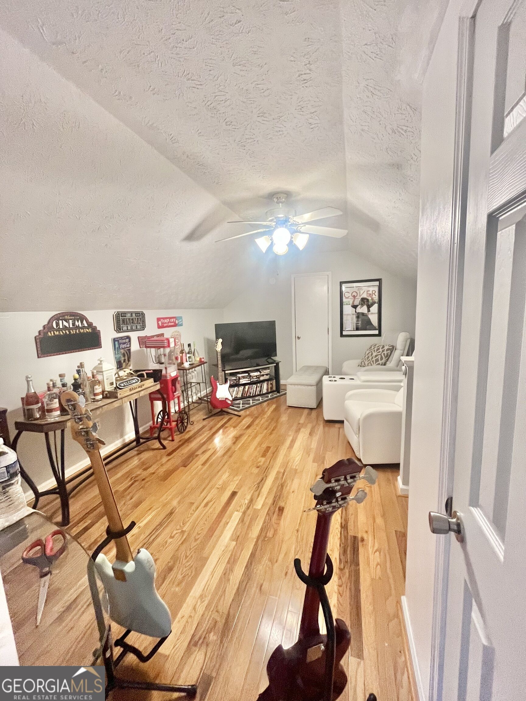 455 Cambridge Way Property Photo 18
