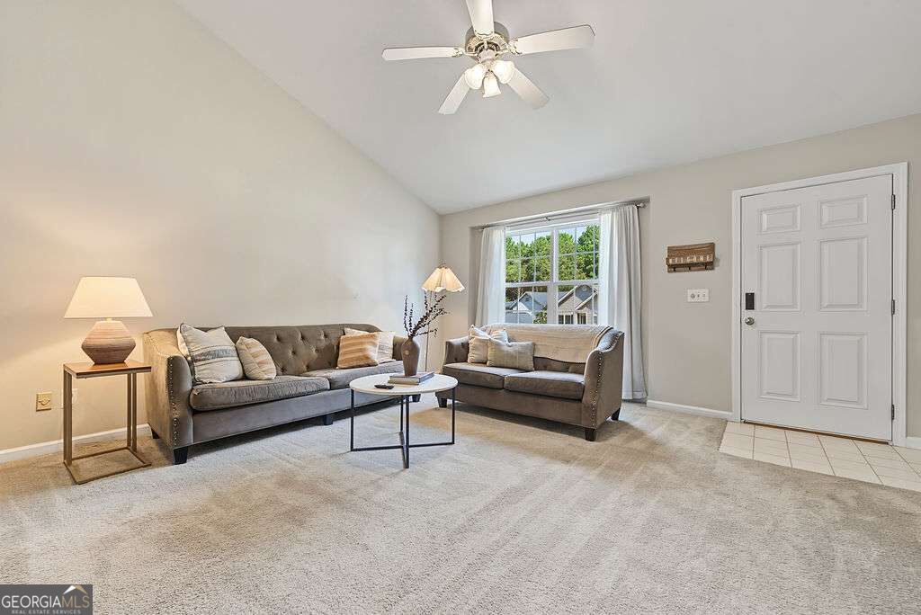 217 Parkridge Drive Property Photo 4