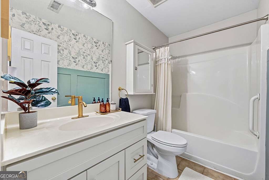 217 Parkridge Drive Property Photo 14