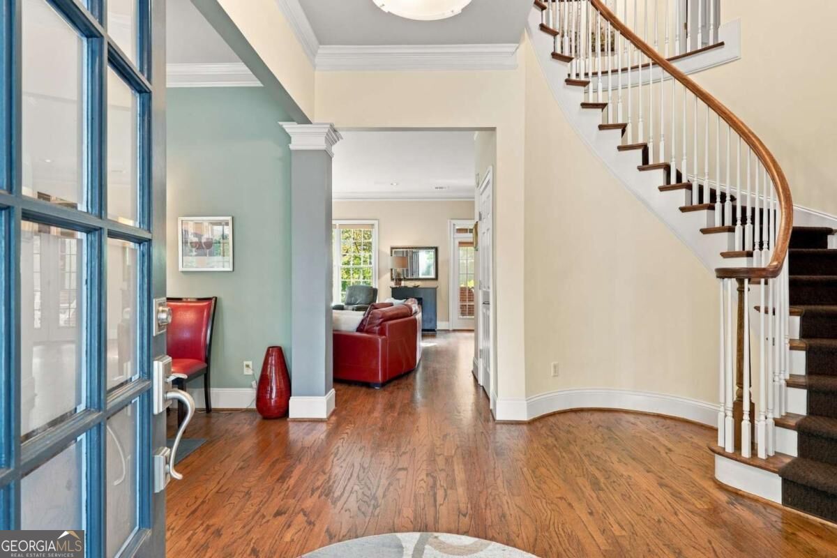 510 Wembley Circle Property Photo 4