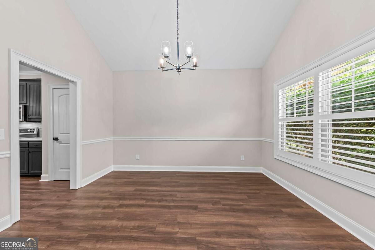 1650 Washington Way Property Photo 12