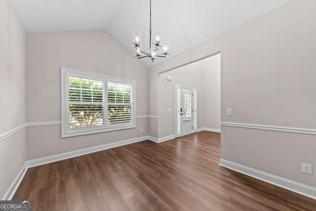1650 Washington Way Property Photo 13