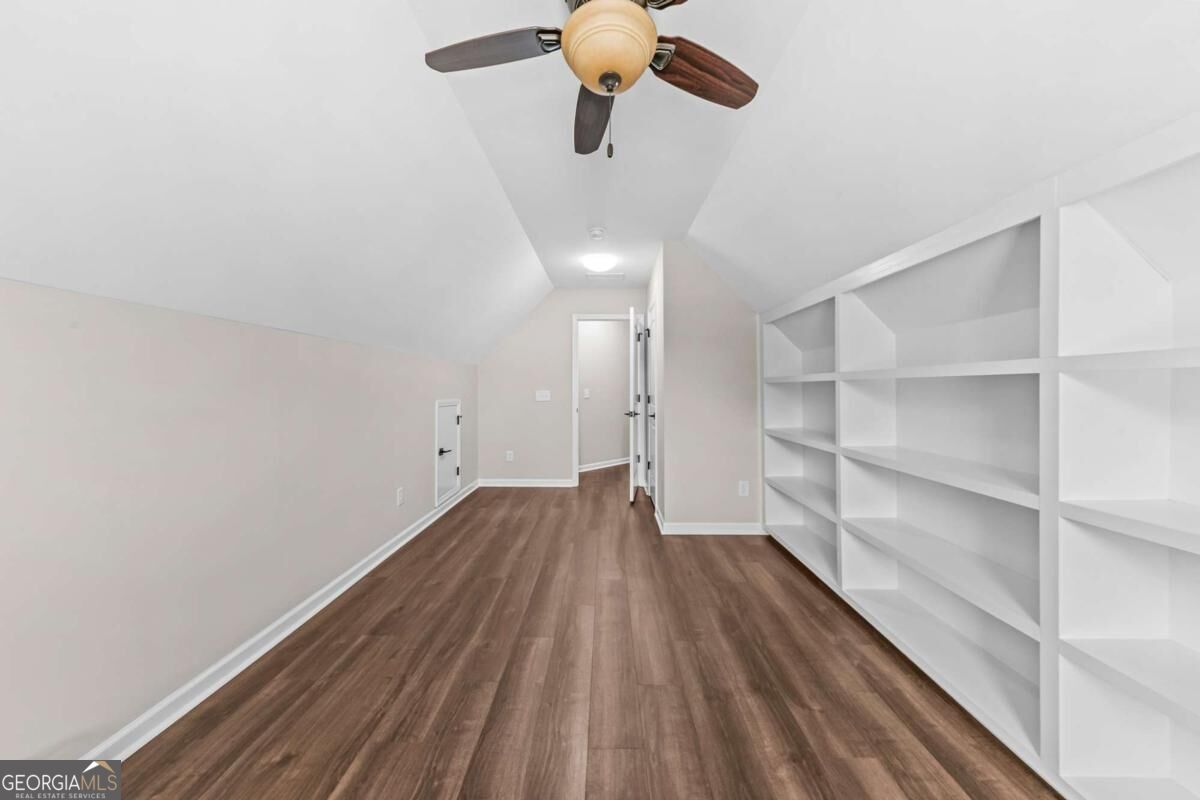 1650 Washington Way Property Photo 36