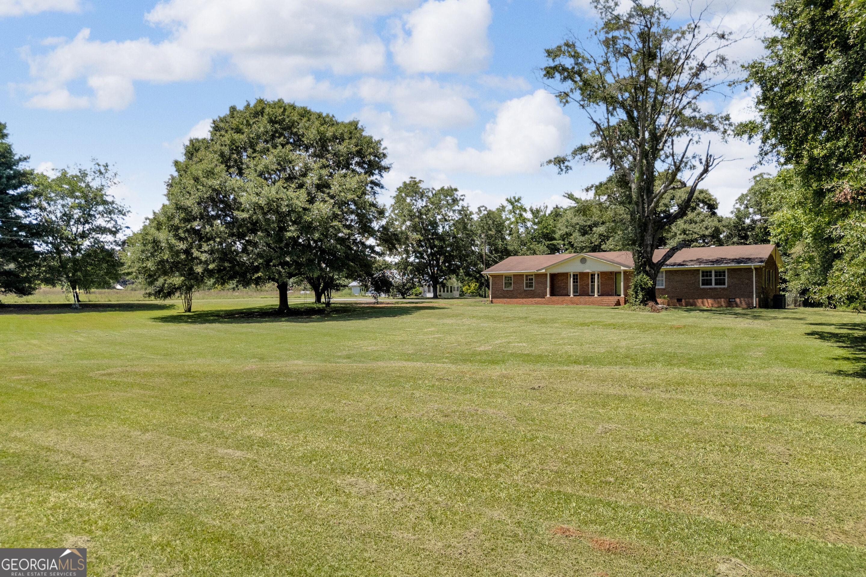 3894 Bowersville Highway Property Photo 1