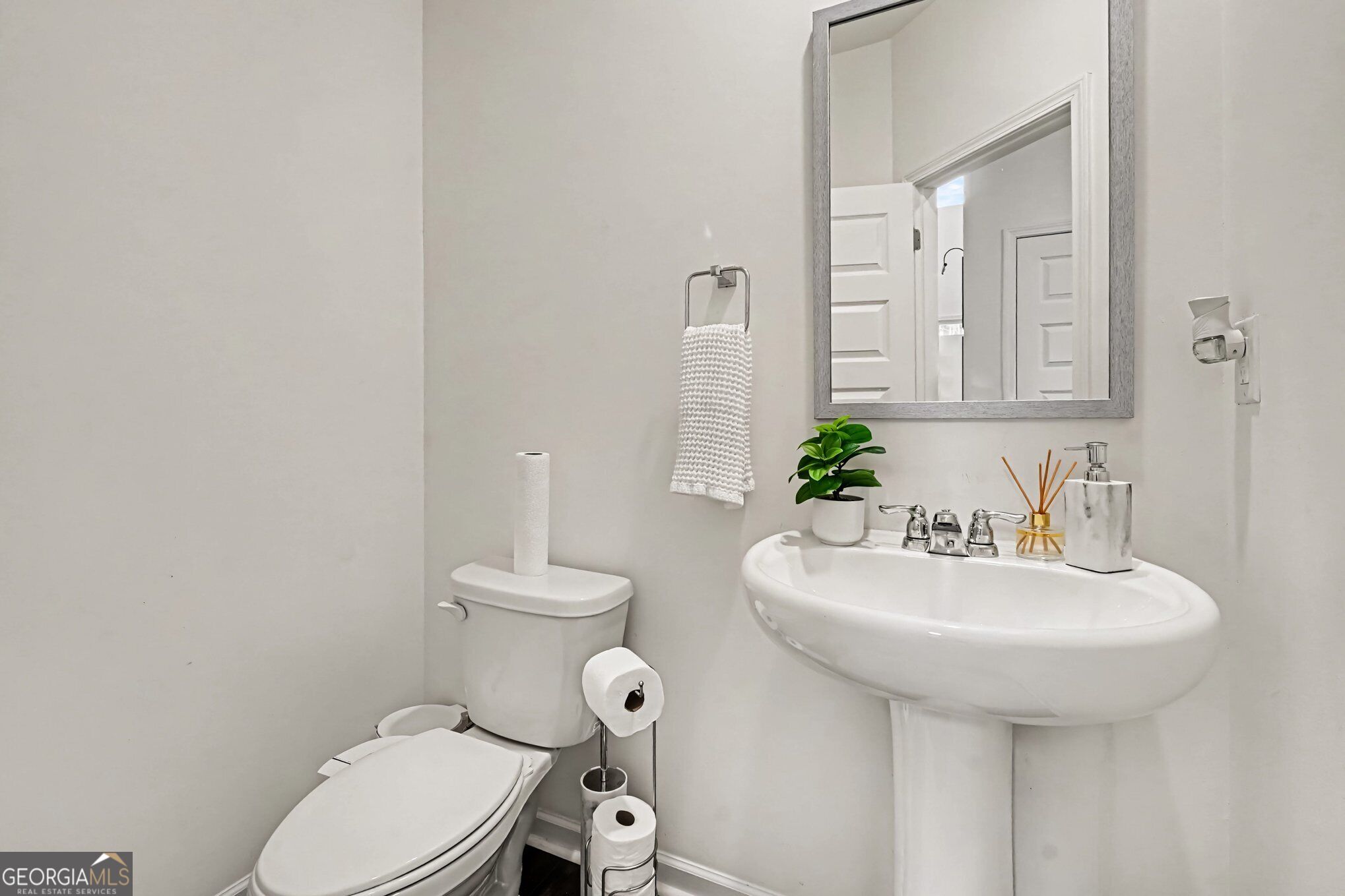 265 Daurian Drive Property Photo 15