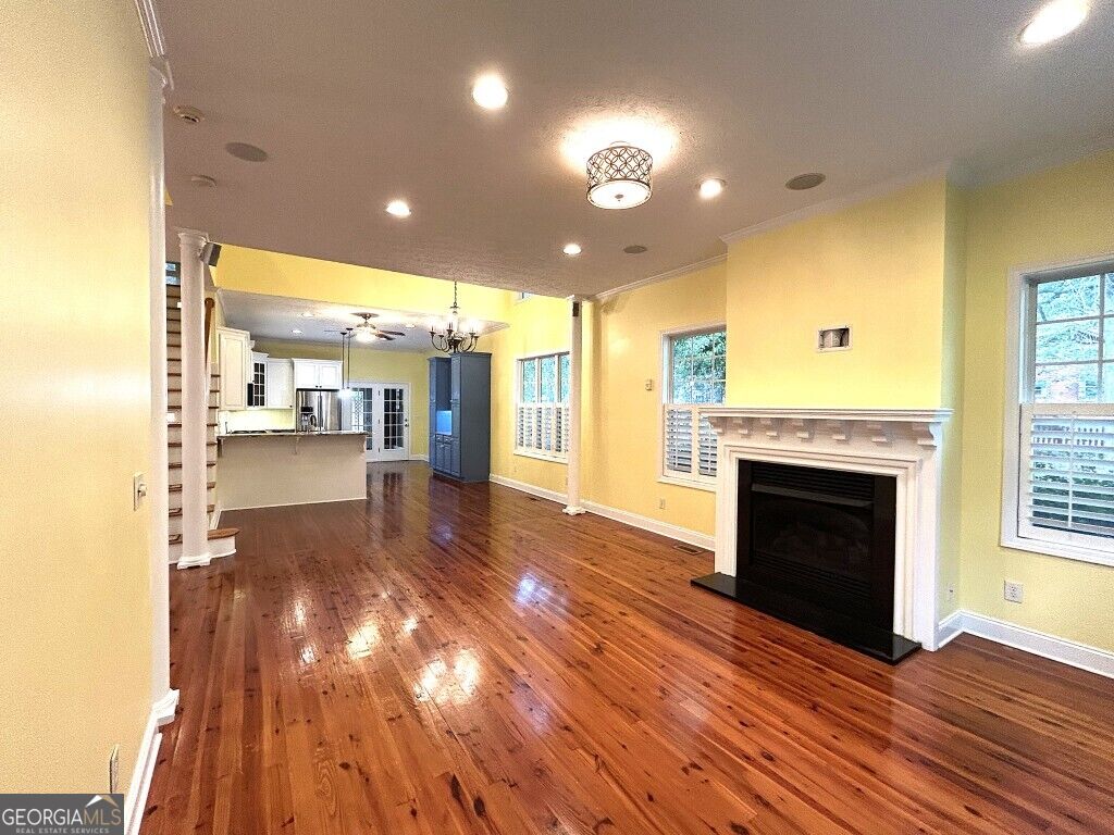 516 Lincoln Street Property Photo 8