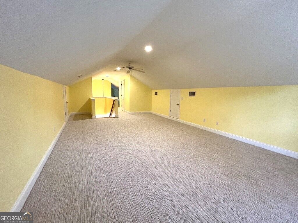 516 Lincoln Street Property Photo 34
