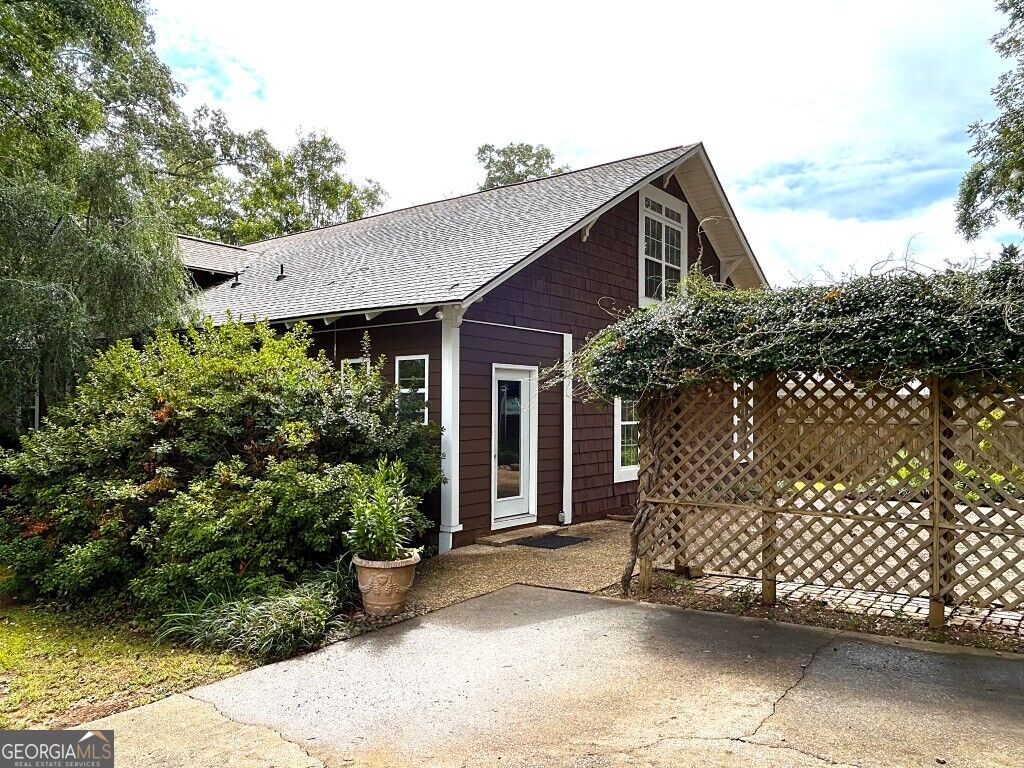 516 Lincoln Street Property Photo 46