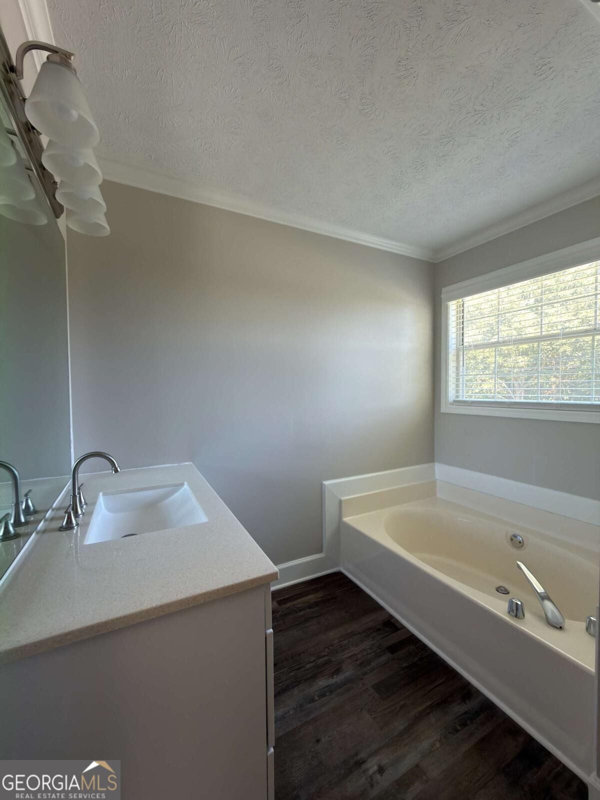 252 Thorn Brook Circle Property Photo 9