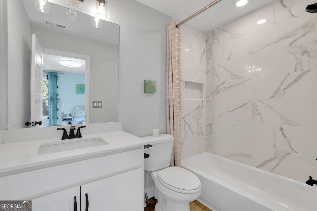 2524 Parkside Way Property Photo 28
