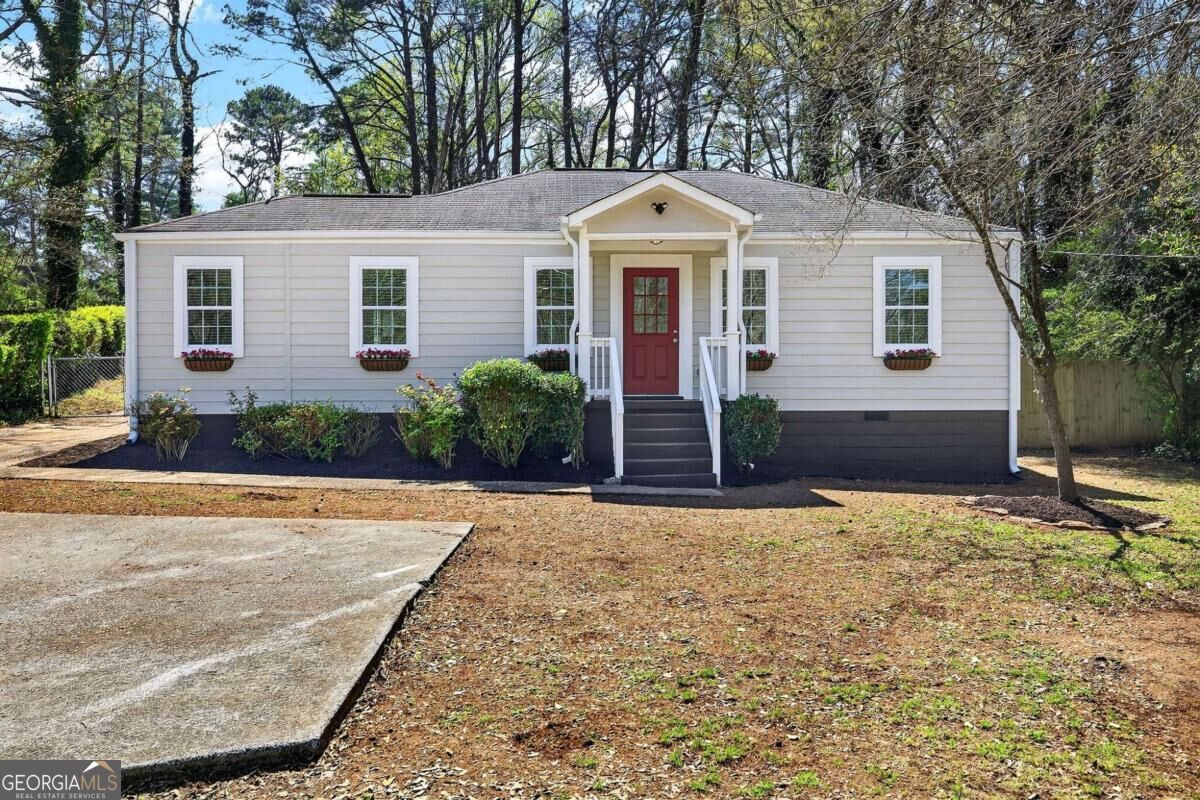 955 Columbia Drive Property Photo 1