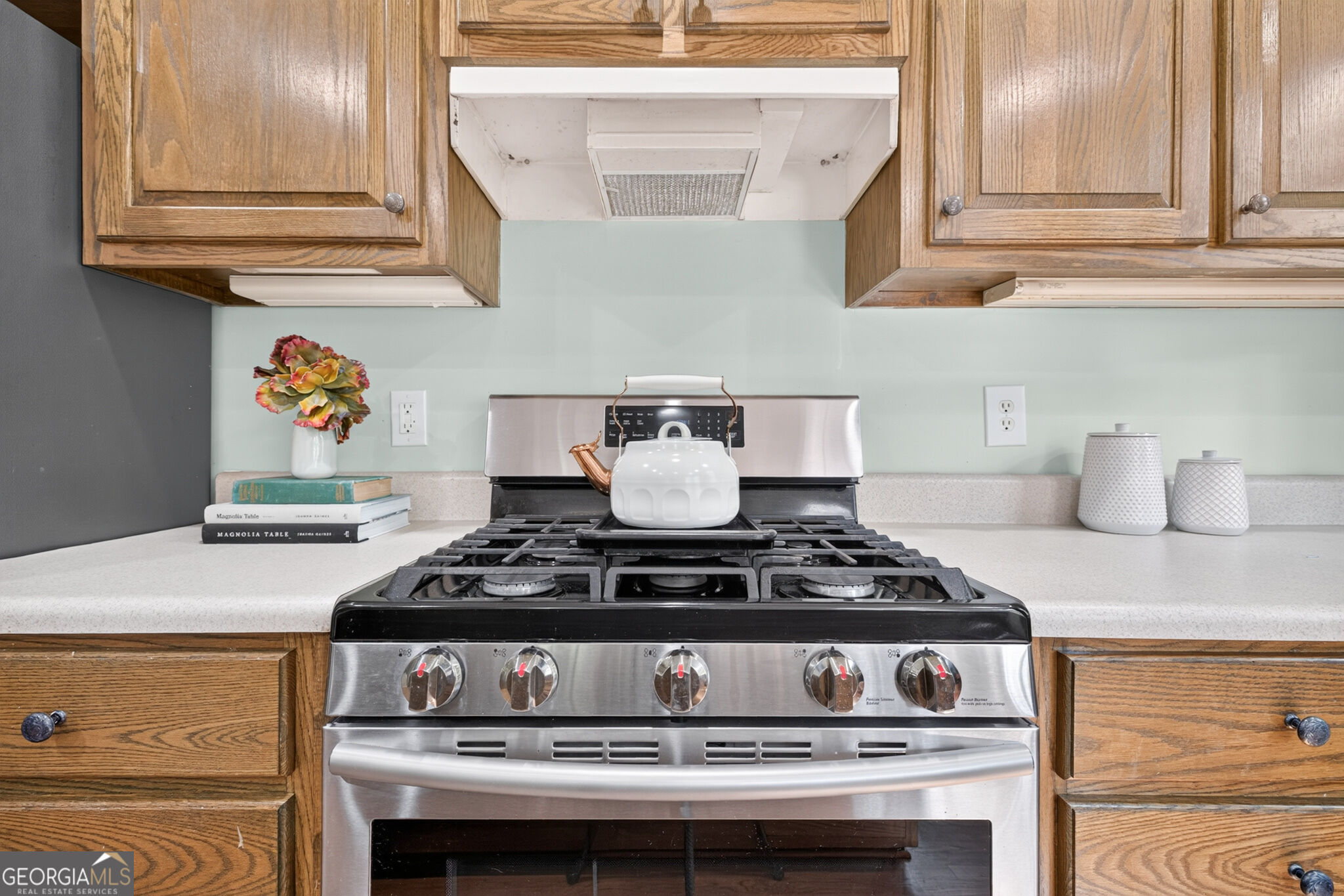 60 Tyler Woods Drive Property Photo 16