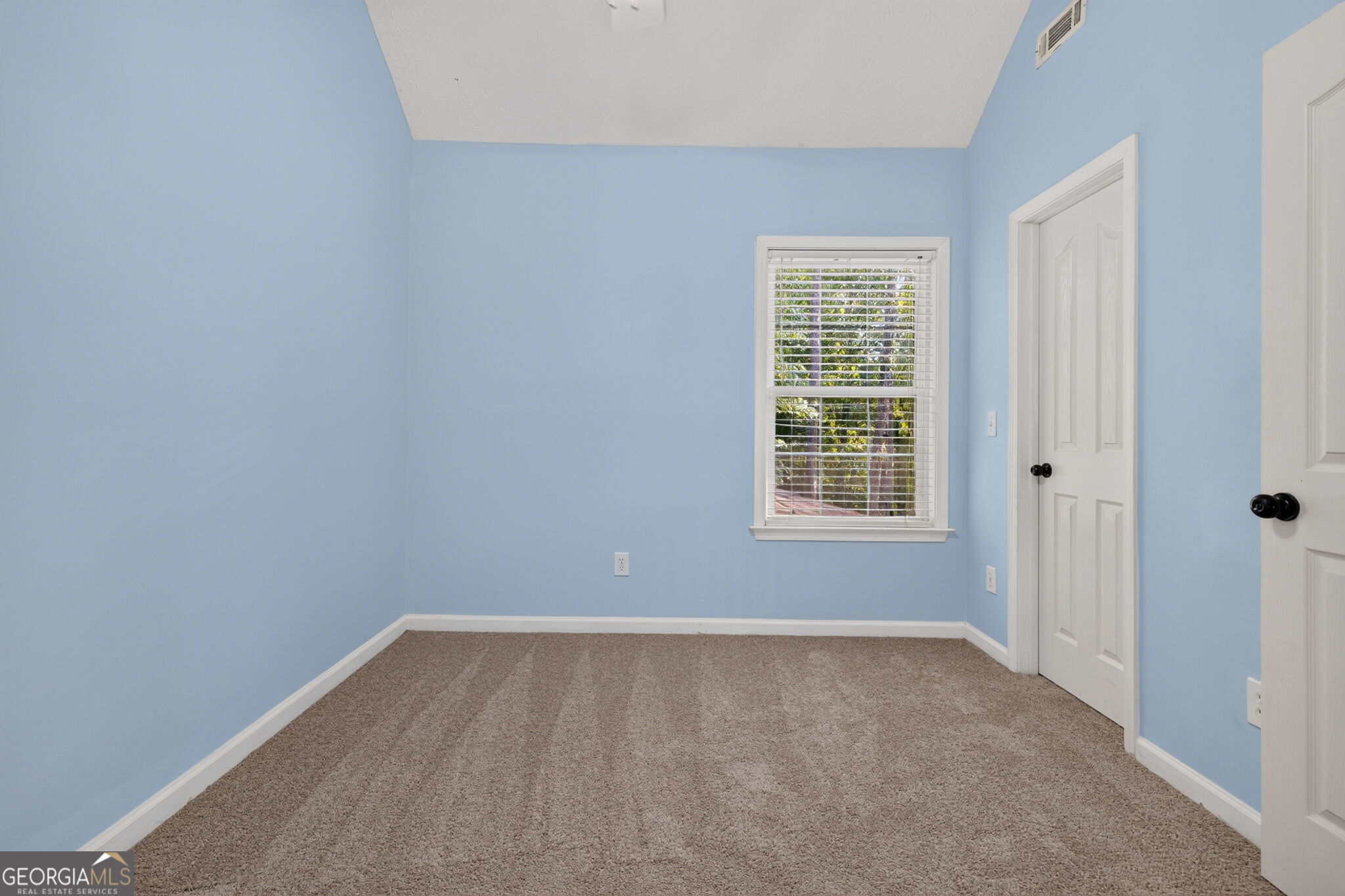 60 Tyler Woods Drive Property Photo 35