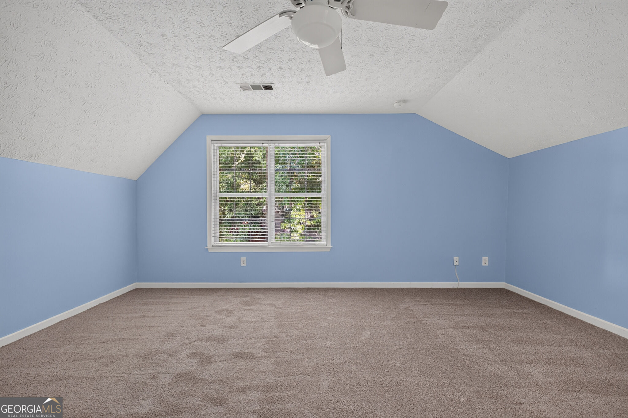 60 Tyler Woods Drive Property Photo 41