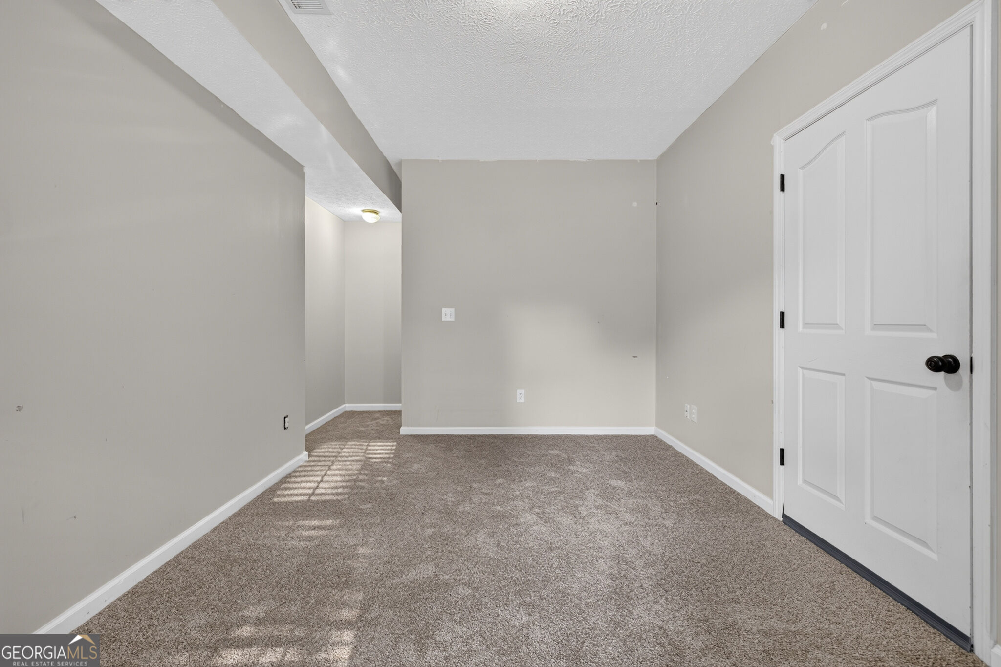 60 Tyler Woods Drive Property Photo 45