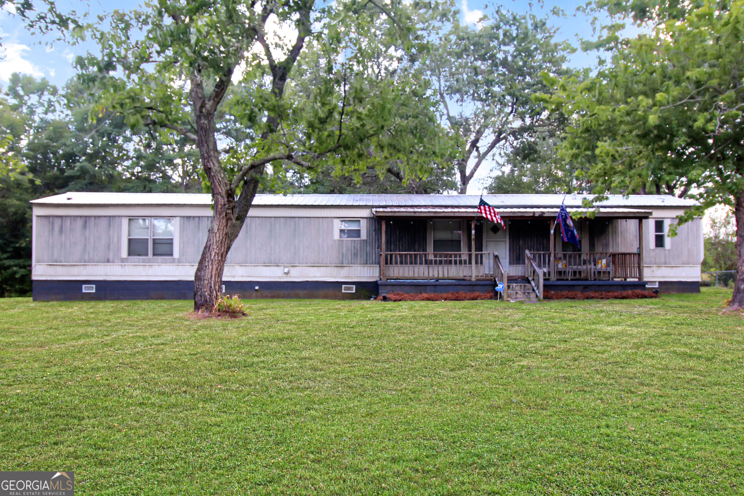 53 Drake Road Property Photo 2