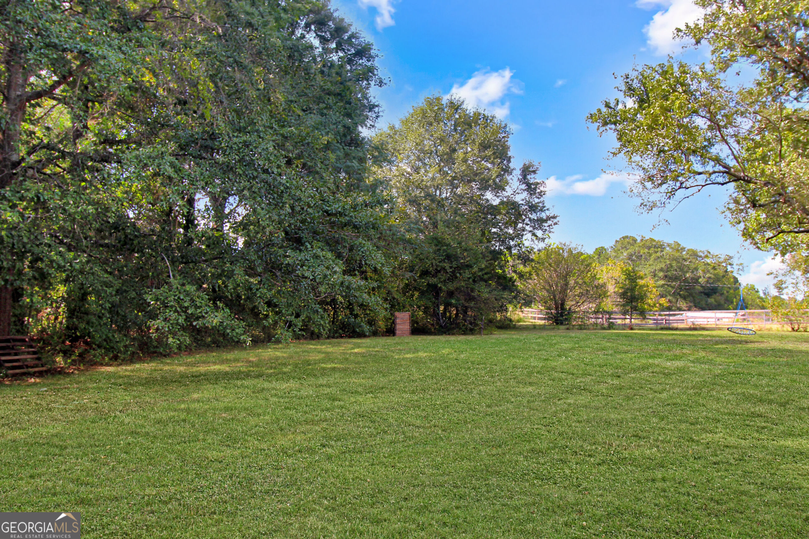 53 Drake Road Property Photo 3