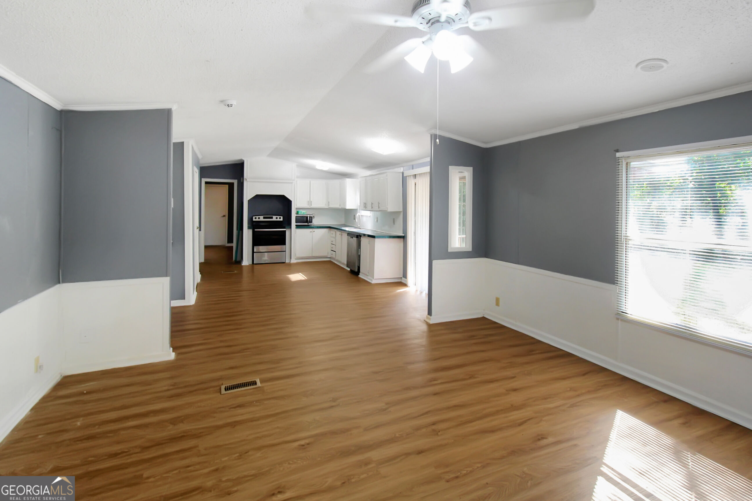 53 Drake Road Property Photo 9