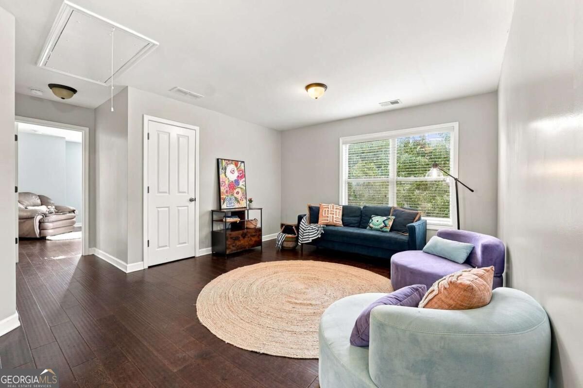 7190 Jamestown Drive Property Photo 14