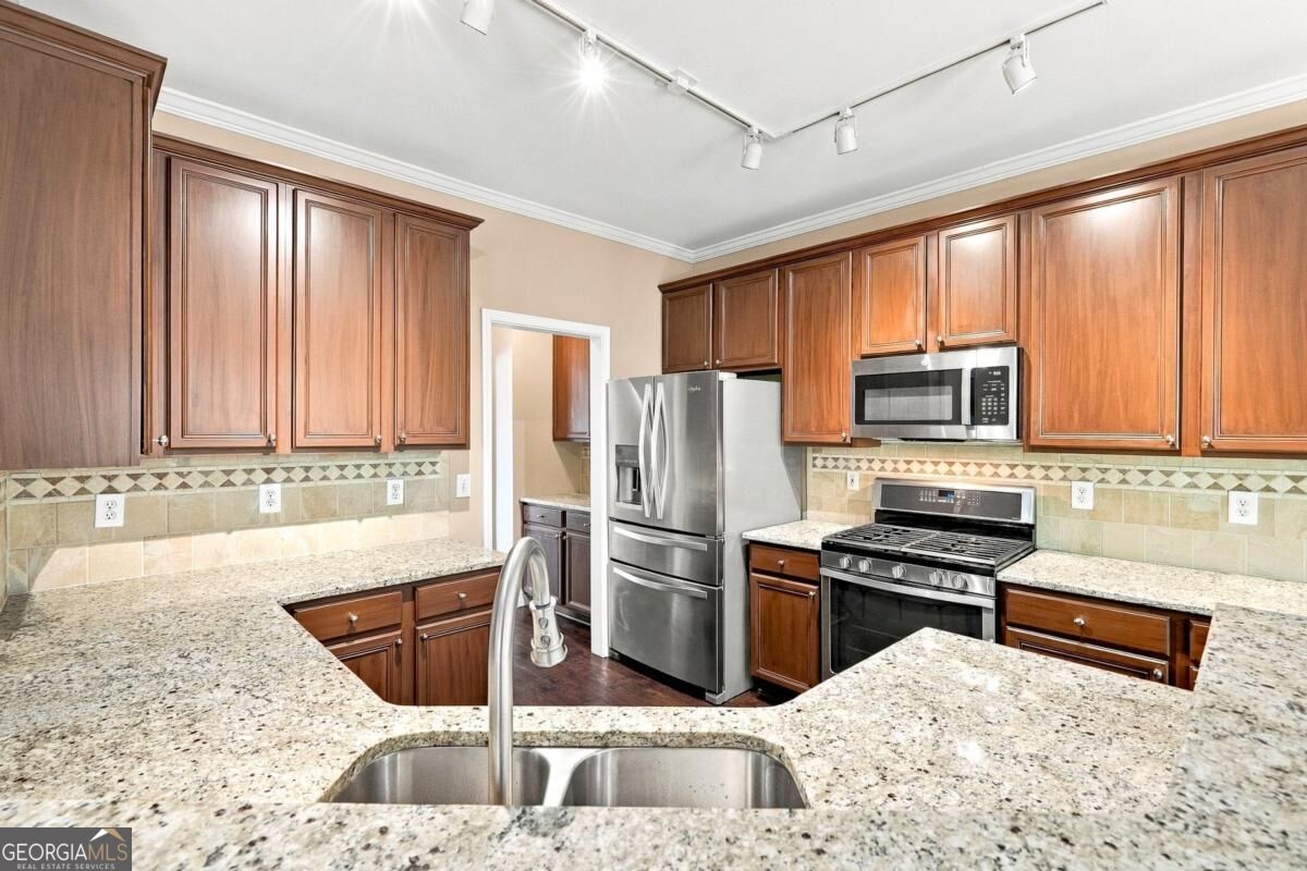 238 Ribbon Leaf View Property Photo 11