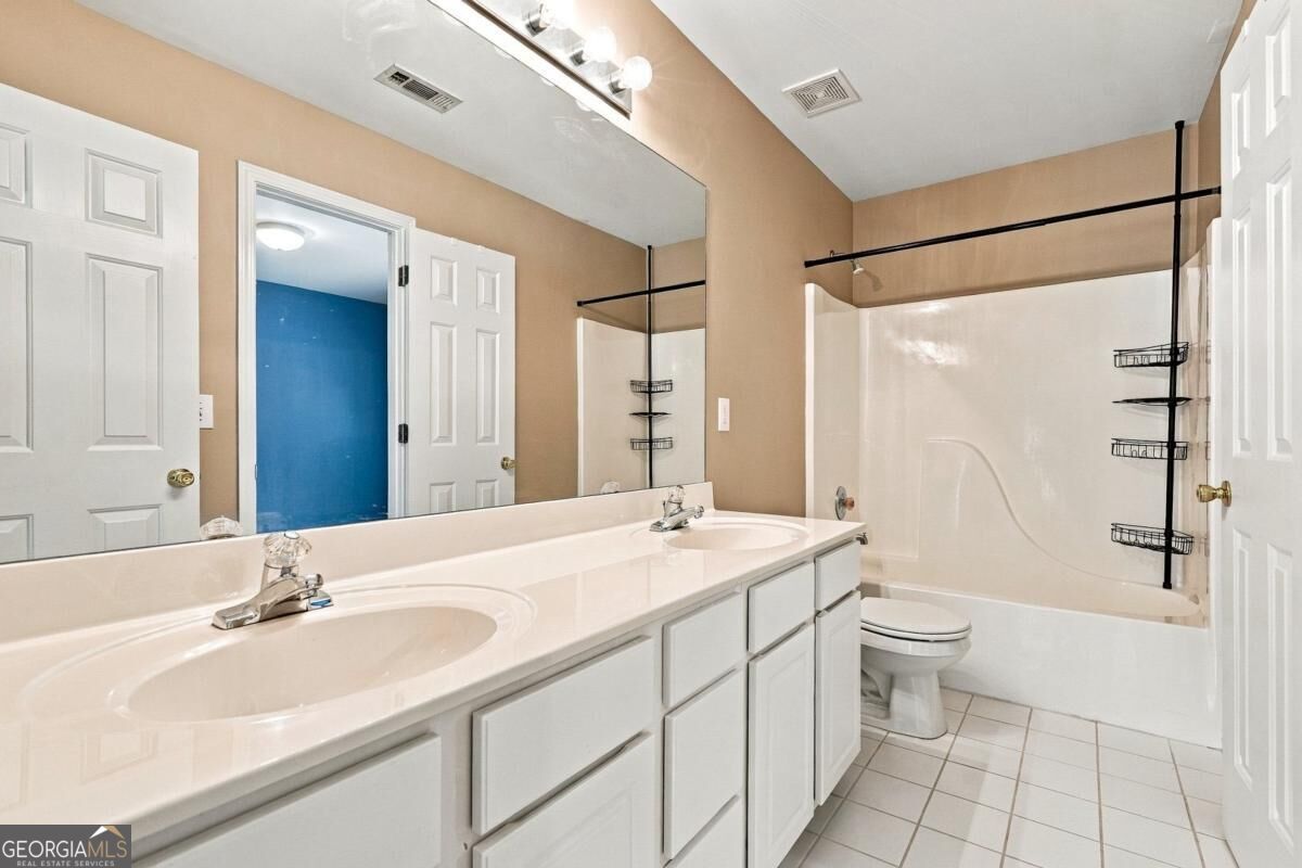 238 Ribbon Leaf View Property Photo 28