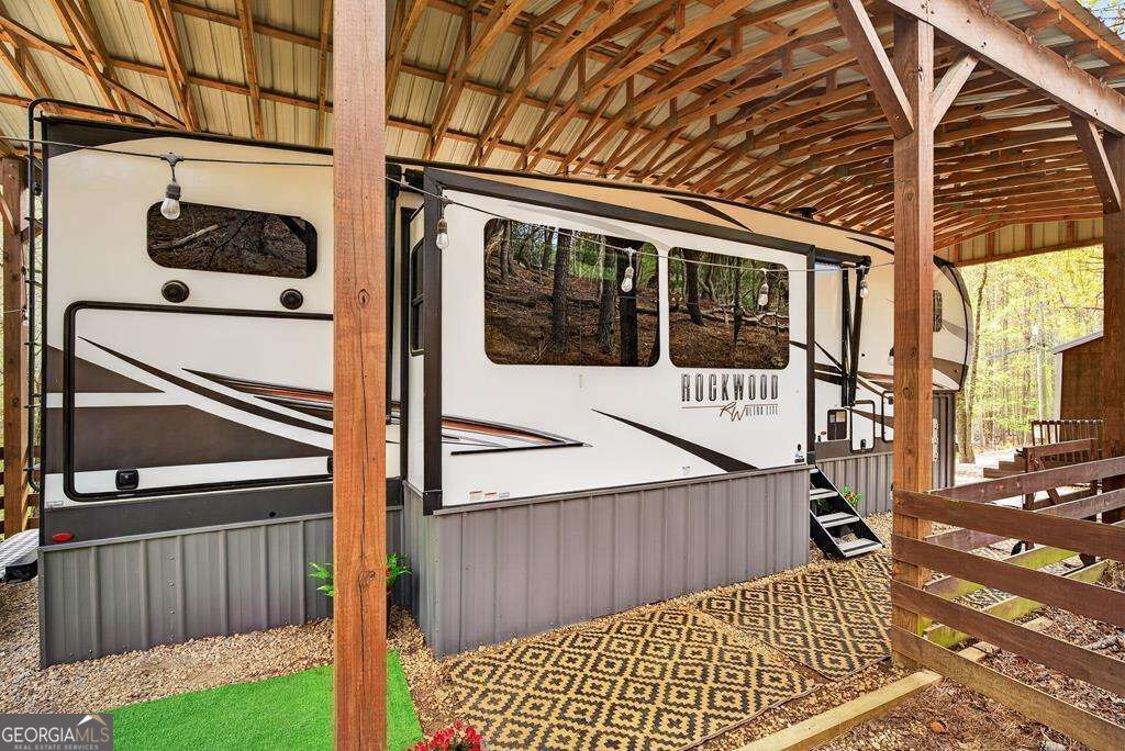 52 25th Street Property Photo 1