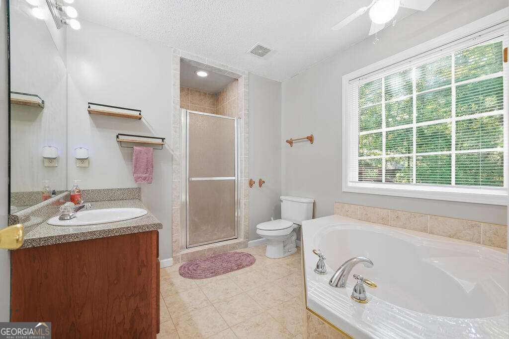 21 Gild Court # 163 Property Photo 4