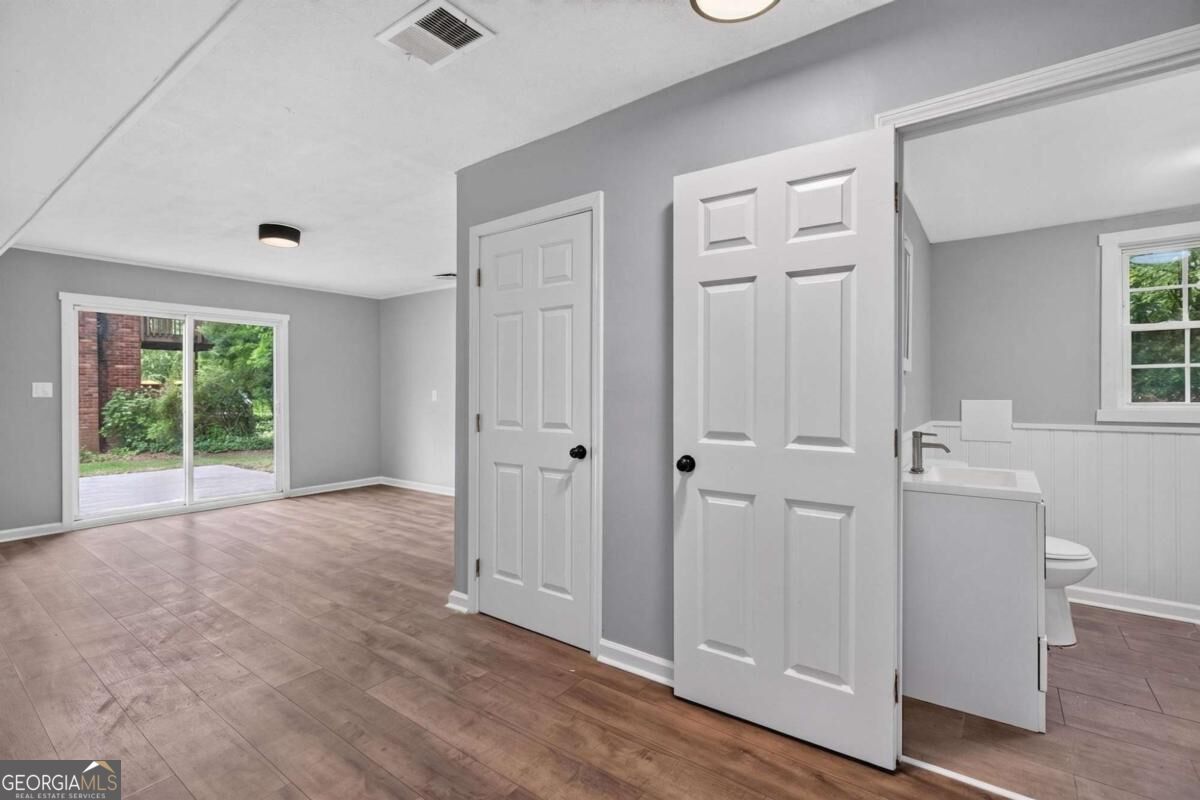 4373 Sun Valley Boulevard Property Photo 22