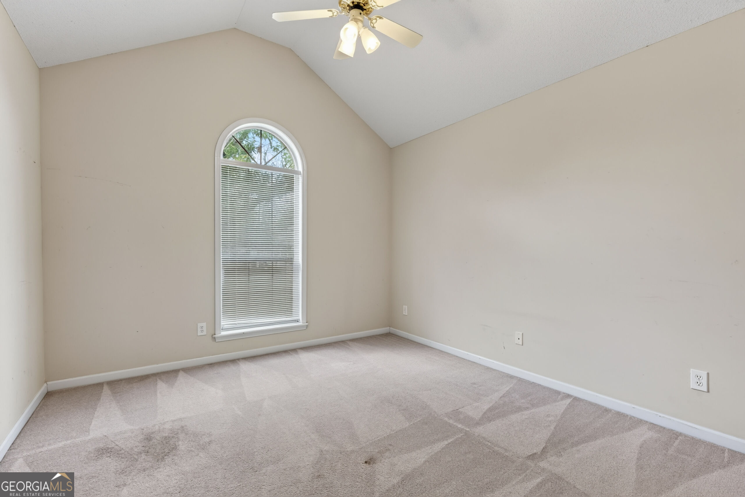 107 Ivey Court Property Photo 32