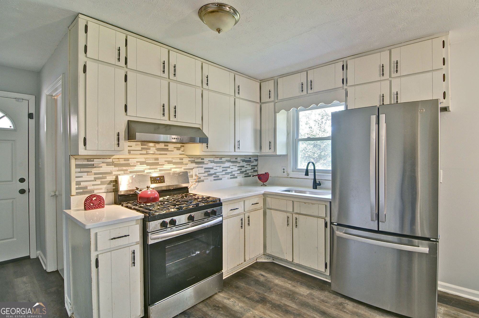 3939 Morris Circle Property Photo 9