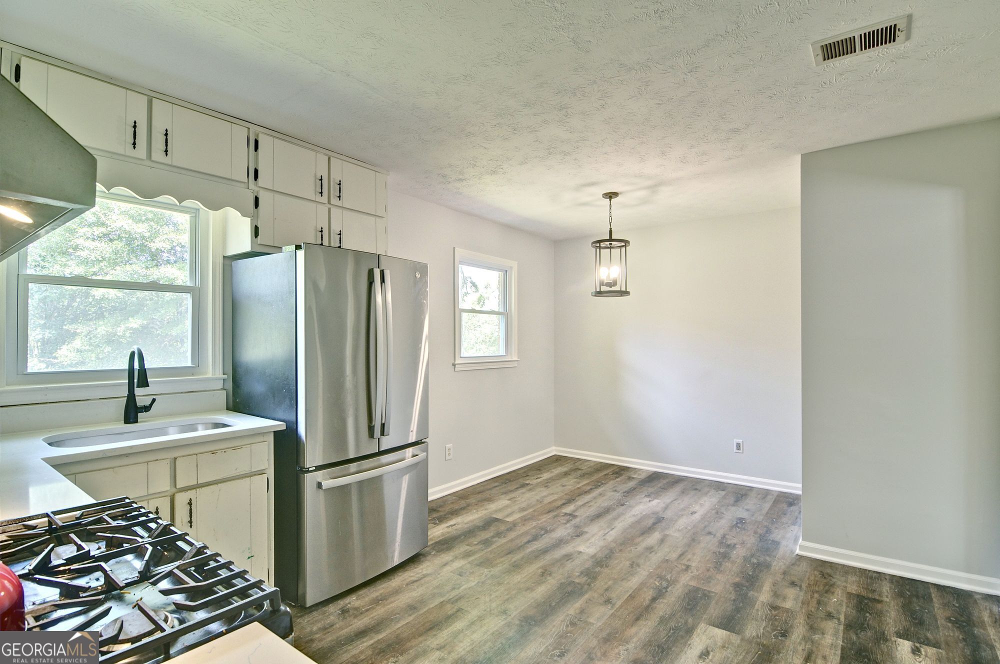 3939 Morris Circle Property Photo 11