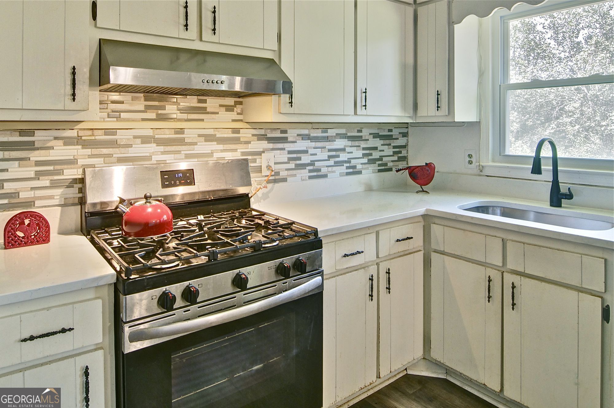 3939 Morris Circle Property Photo 14