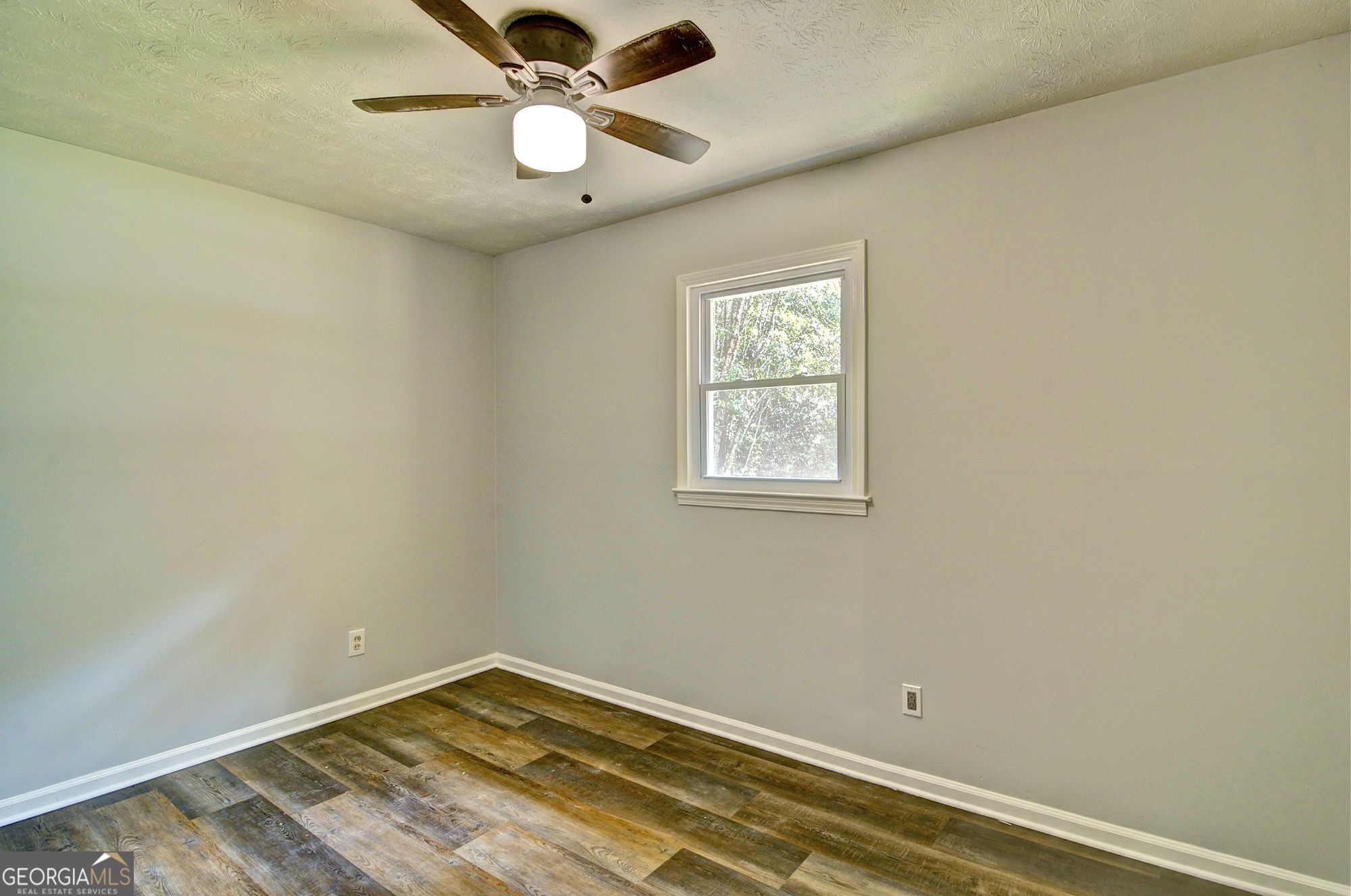 3939 Morris Circle Property Photo 17
