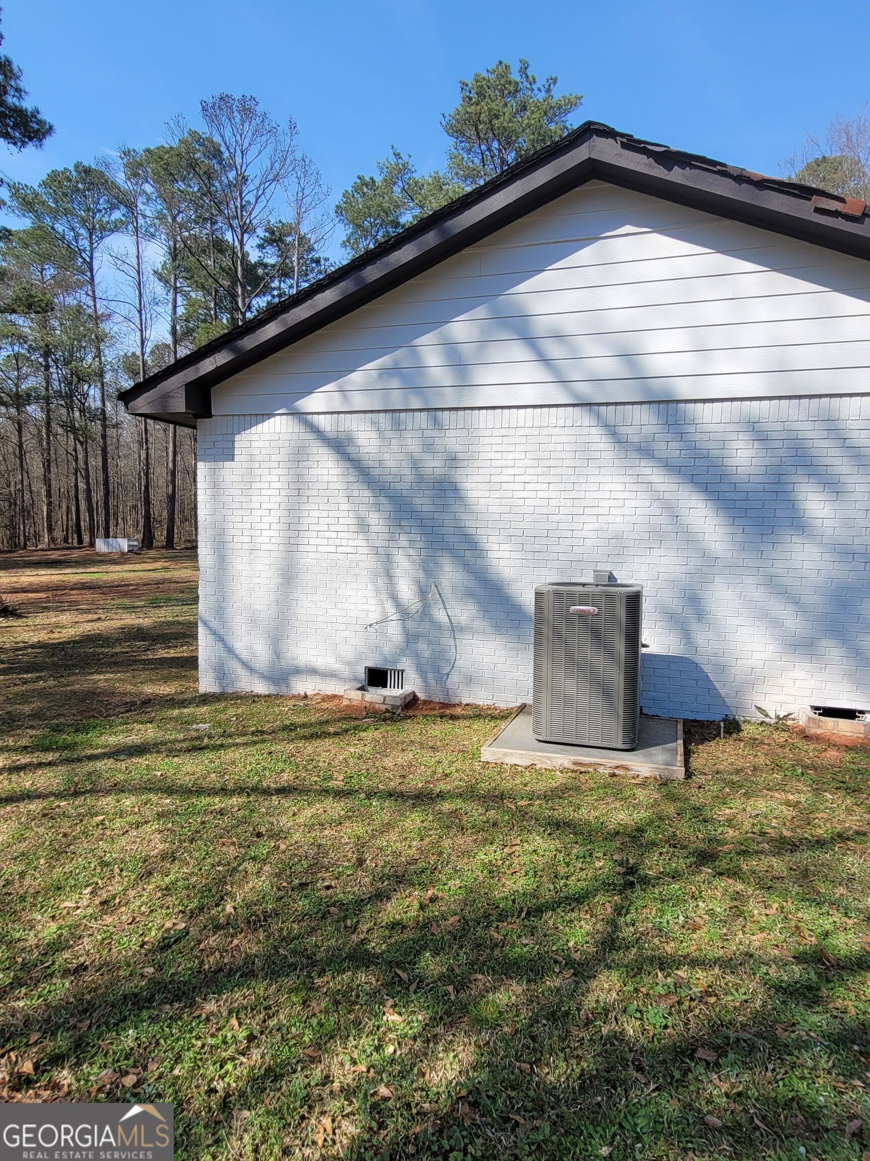 165 Moss Road Property Photo 2