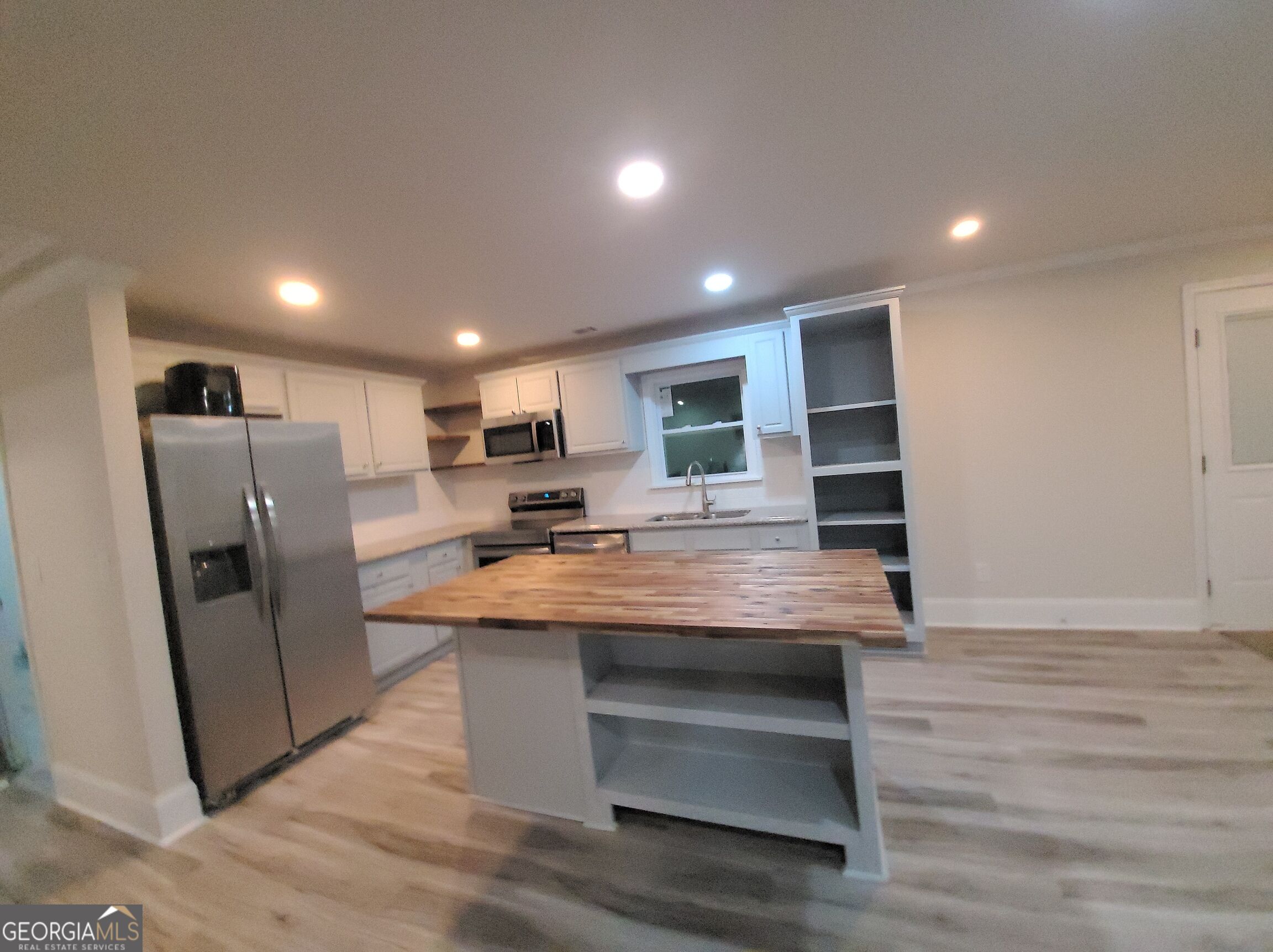 165 Moss Road Property Photo 6