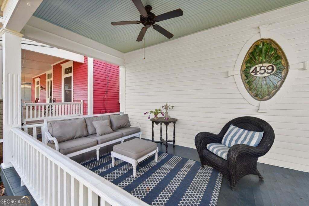 459 Park Avenue Se Property Photo 6
