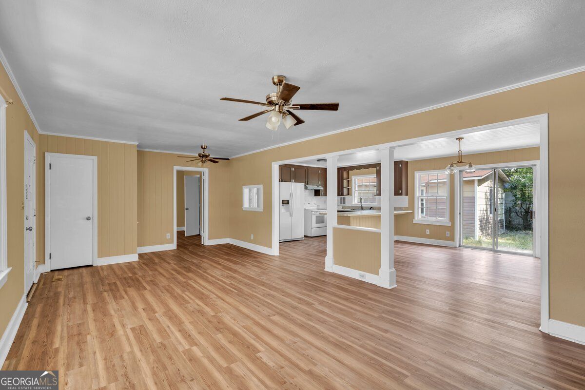 1102 N 3rd Street Property Photo 5