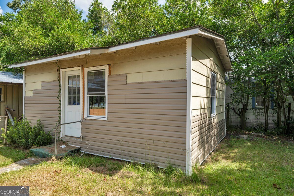 1102 N 3rd Street Property Photo 28