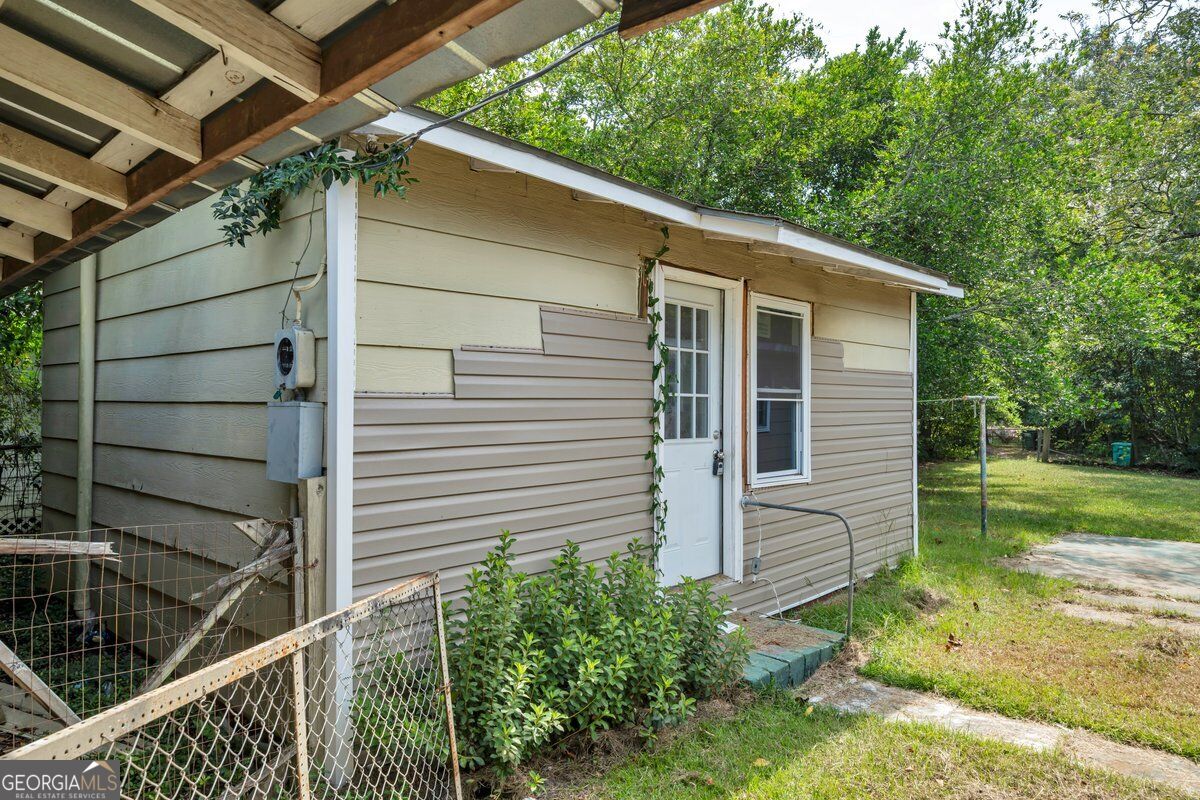 1102 N 3rd Street Property Photo 29