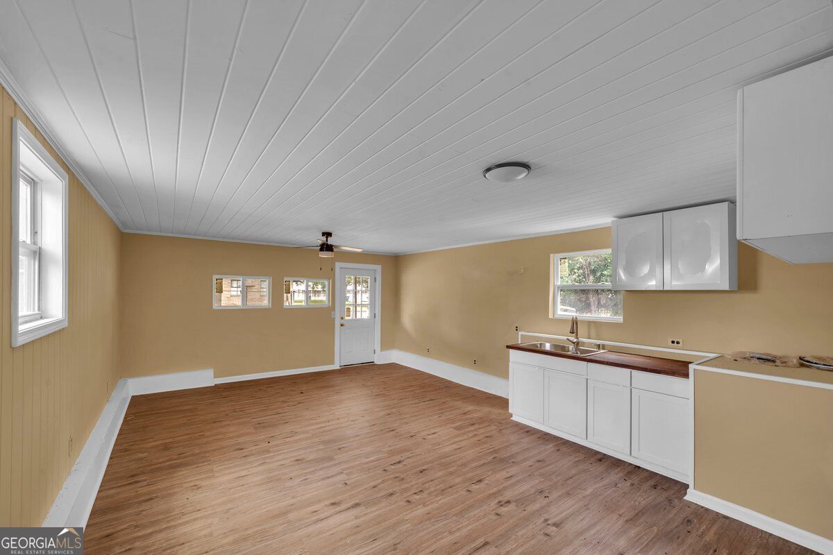 1102 N 3rd Street Property Photo 33