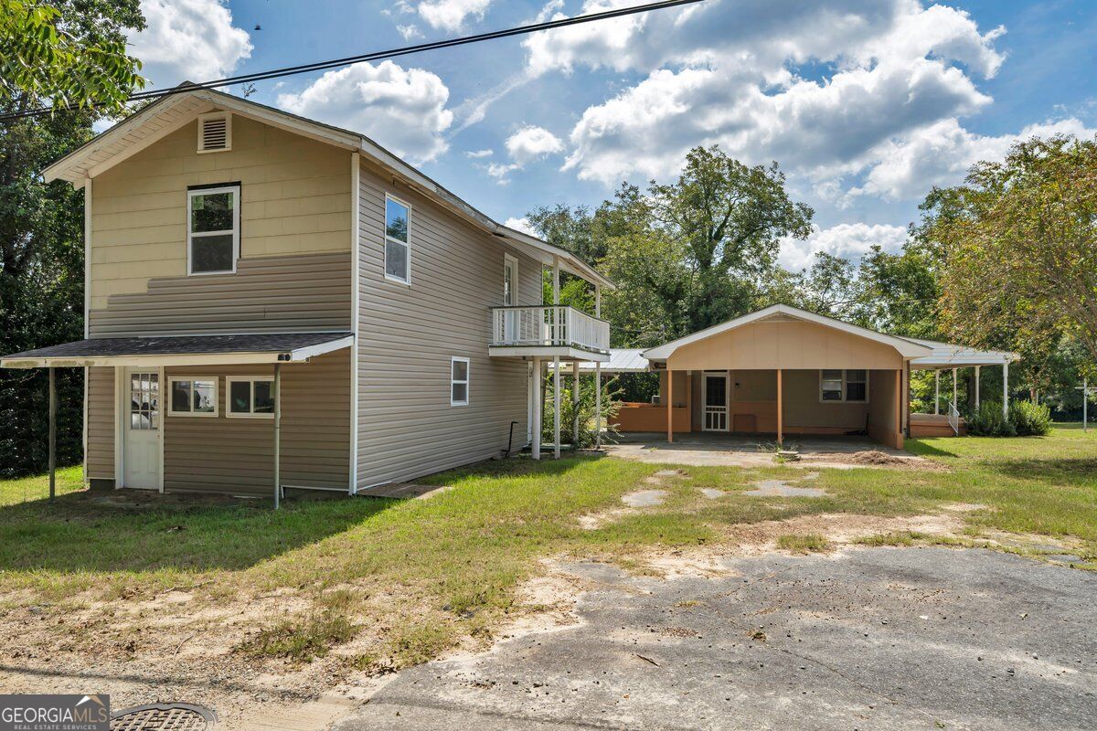 1102 N 3rd Street Property Photo 45