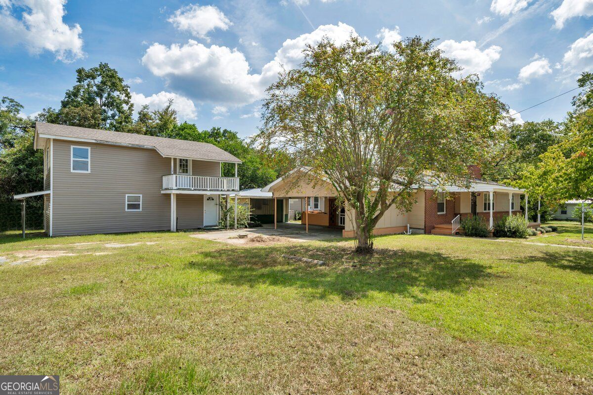 1102 N 3rd Street Property Photo 46