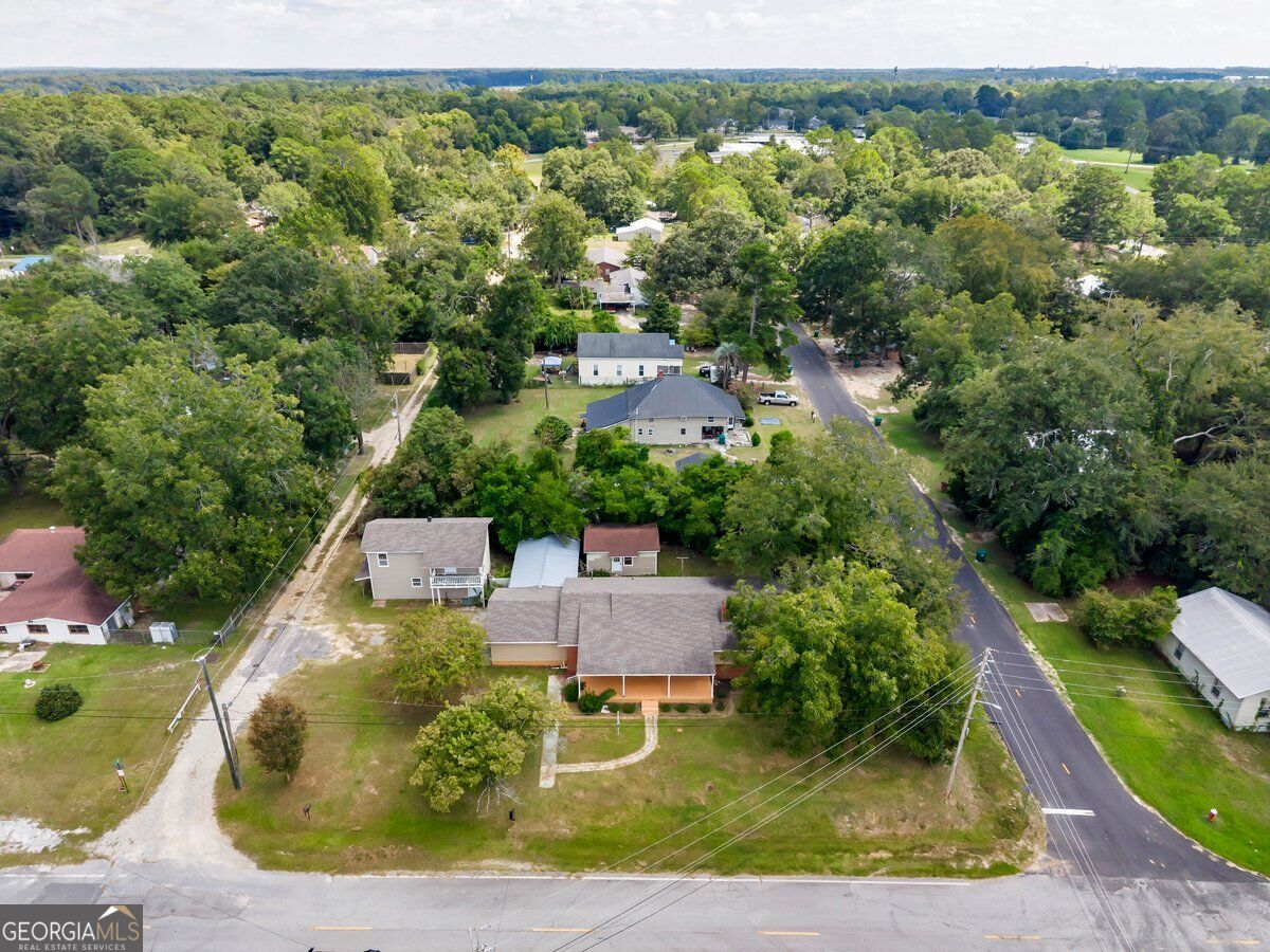 1102 N 3rd Street Property Photo 56