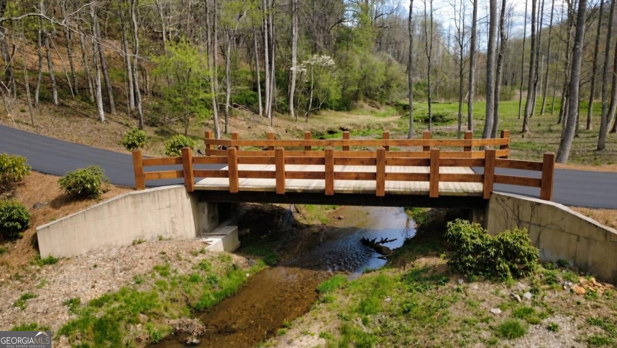Lot 9 Sapphire Ridge Property Photo 13